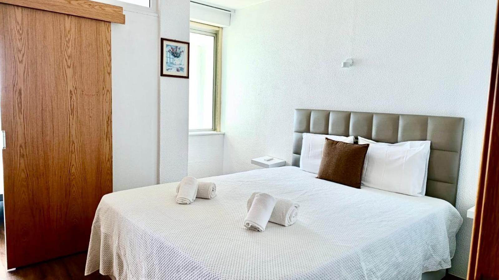 Top Ocean View Apartment - Amazing Sunset - Modern Style - Pool & 200M To Beach Portimão Zimmer foto